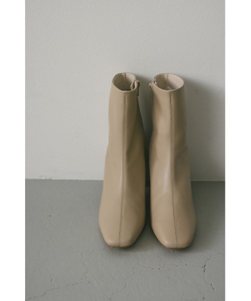 STYLEMIXER（スタイルミキサー）の「スクエアトゥミドルブーツ（ブーツ・レディース・ブラック/ベージュ・SMALL/MEDIUM/LARGE/LL）」の2枚目の写真