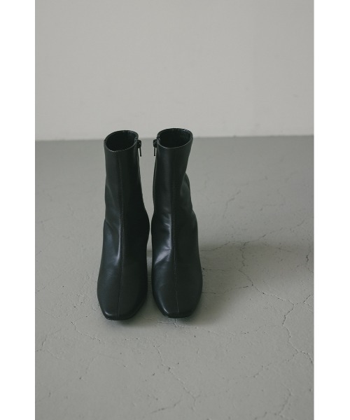 STYLEMIXER（スタイルミキサー）の「スクエアトゥミドルブーツ（ブーツ・レディース・ブラック/ベージュ・SMALL/MEDIUM/LARGE/LL）」の4枚目の写真