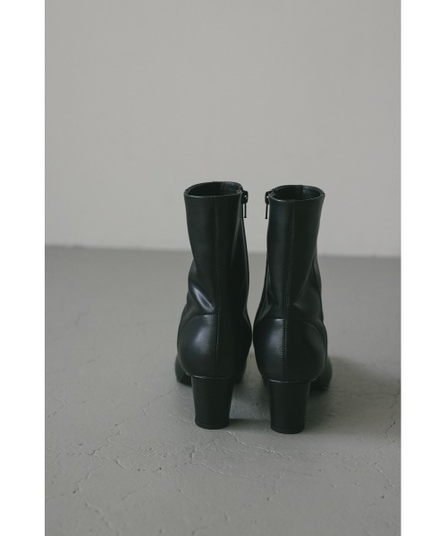 STYLEMIXER（スタイルミキサー）の「スクエアトゥミドルブーツ（ブーツ・レディース・ブラック/ベージュ・SMALL/MEDIUM/LARGE/LL）」の8枚目の写真