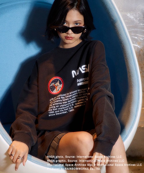 PAGEBOY（ページボーイ）の「NASA/PBLIM/シャトルスウェット（スウェット・レディース・ブラック/オフホワイト・FREE）」の2枚目の写真