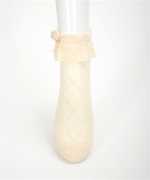 axes femme kawaii(アクシーズファムカワイイ)の「透かしレースアップ柄ソックス(ソックス/靴下・レディース・ブラック/ベージュ/ホワイト・FREE)」の5枚目の写真