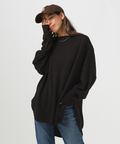 BAYFLOW（ベイフロー）の「[柔らかで暖かな風合い]ストライプニットソープルオーバー（Tシャツ/カットソー・レディース・レッド/グレー/ブラック・FREE）」の2枚目の写真