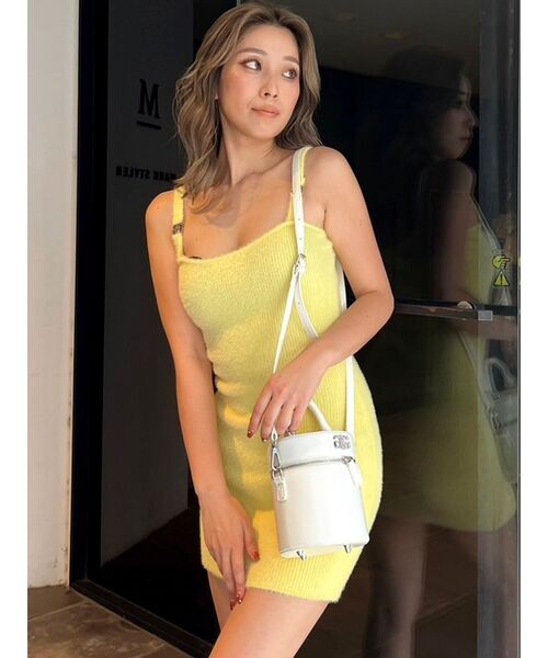 GYDA（ジェイダ）の「Symmetry GYDAチャーム付きシャギーニットキャミワンピース【SETUP着用可】（ワンピース・レディース・イエロー/オフホワイト/ブラック/スカイブルー・FREE）」の19枚目の写真