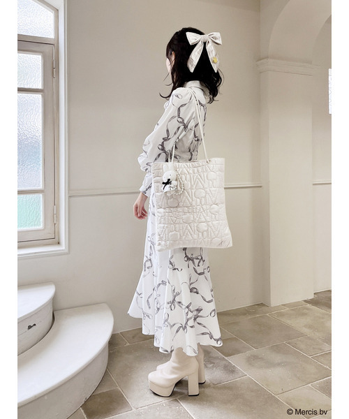 MIIA（ミーア）の「miffy ベロアキルティングトートバッグ（トートバッグ・レディース・オフホワイト/ブラック/ライトグレー/ピンク・FREE）」の6枚目の写真