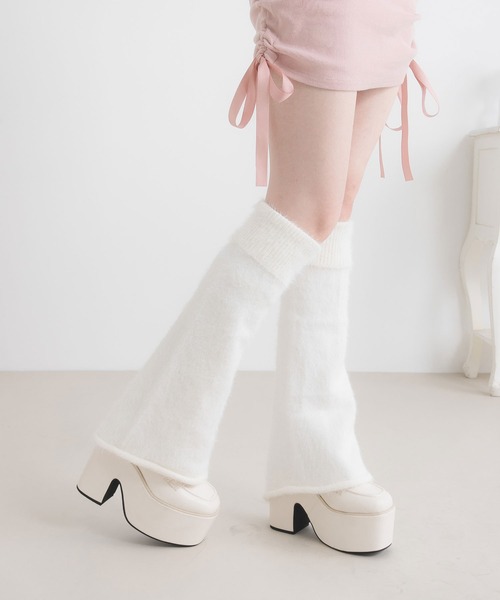 美品 d.i.a ファーレッグウォーマー ホワイト d.i.a. レッグウォーマー 美品 d.i.a ファーレッグウォーマー ホワイト