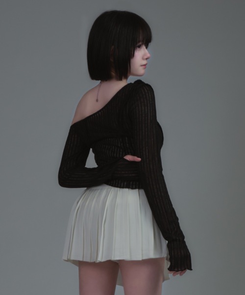 tinkerend（ティンカーエンド）の「Mellow One Shoulder Tops / ワンショルダーメロートップス メローデザイン（Tシャツ/カットソー・レディース・ホワイト/ブラック/グレー・1/2）」の7枚目の写真