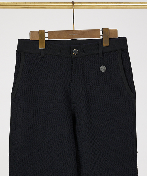 DESIGNWORKS(デザインワークス)の「【セットアップ対応】リンクス柄 ニット イージー スラックス / パンツ(スラックス・メンズ・グレイッシュベージュ/ブラック・48/50/46)」の13枚目の写真