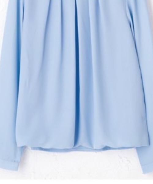 aquagarage（アクアガレージ）の「フロントタック裾バルーンブラウス（シャツ/ブラウス・レディース・ブルー系その他2/ライトブルー/ネイビー/ホワイト系その他2/ブラック系その他3/ホワイト・M/L/LL/3L/S）」の12枚目の写真