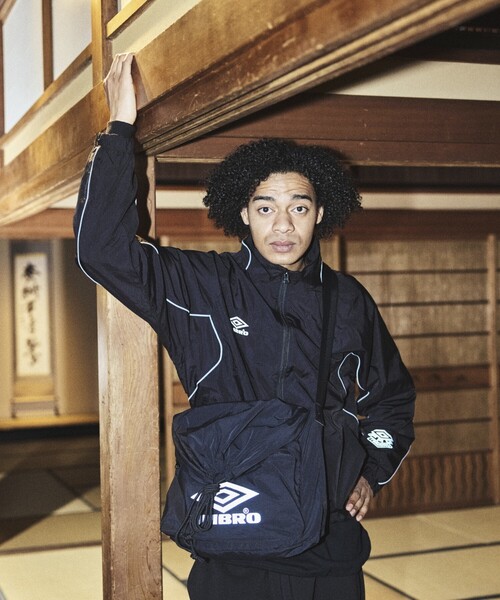 UMBRO（アンブロ）の「UMBRO × b-monster/アンブロ × ビーモンスター