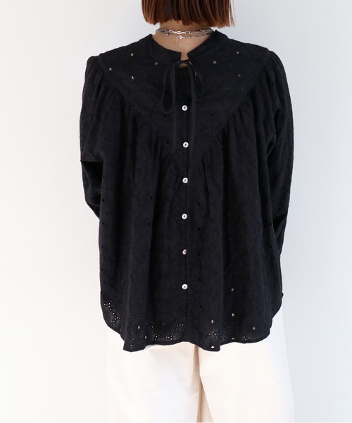 cepo（セポ）の「〈前後2way〉ボトルネック刺繍ブラウス（シャツ/ブラウス・レディース・オフホワイト/ブラック/ベージュ・M）」の20枚目の写真