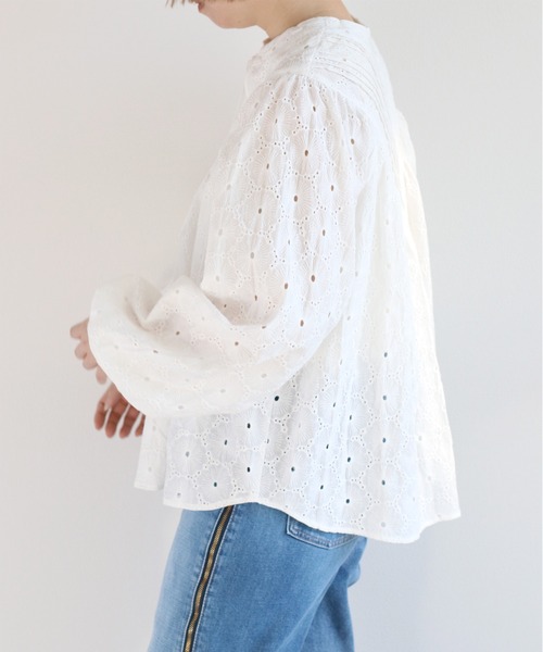cepo（セポ）の「〈前後2way〉ボトルネック刺繍ブラウス（シャツ/ブラウス・レディース・オフホワイト/ブラック/ベージュ・M）」の8枚目の写真