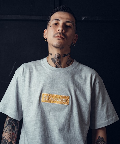 Subciety(サブサエティ)の「Paisley box tee(Tシャツ/カットソー・メンズ・ブラック/アッシュ/ホワイト×グリーン/ホワイト・X-LARGE/LARGE/MEDIUM/SMALL/XX-LARGE)」の4枚目の写真