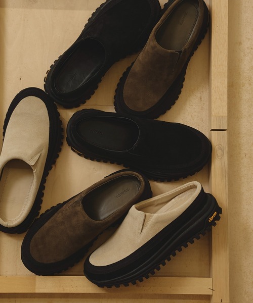 TODAYFUL（トゥデイフル）の「TODAYFUL Vibramsole Leather Sabot（その他シューズ・レディース・カーキブラウン/ブラック/ベージュ・38/36/37）」の9枚目の写真