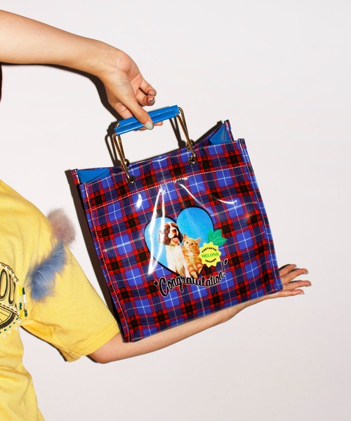 HEY!MrsROSE(ヘイミセスローズ)の「HEY! Mrs ROSE(ヘイ!ミセスローズ)HEY!MetalHandleBAG(ハンドバッグ・レディース・ホワイト/ブラウン/ブルー・FREE)」の4枚目の写真