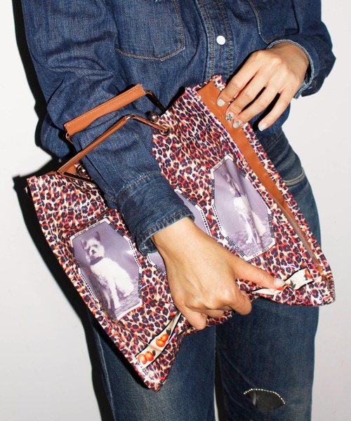 HEY!MrsROSE(ヘイミセスローズ)の「HEY! Mrs ROSE(ヘイ!ミセスローズ)HEY!MetalHandleBAG(ハンドバッグ・レディース・ホワイト/ブラウン/ブルー・FREE)」の9枚目の写真