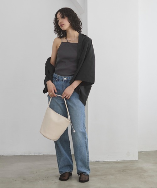 ANGIE（アンジー）の「【3サイズ展開】カップ付き ストラップ キャミソール（キャミソール・レディース・チャコール/ブラック/ナチュラル/オレンジ/ブラウン/ホワイト・LARGE/MEDIUM/SMALL）」の14枚目の写真