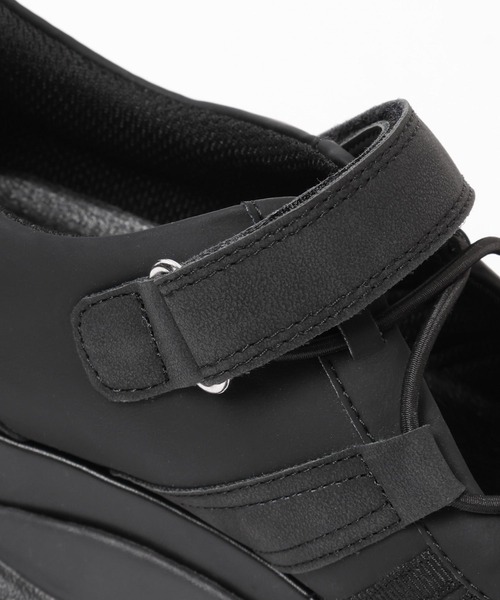 Heather（ヘザー）の「レースアップフラットスニーカー　314464（スニーカー・レディース・シルバー/ブラック・M/L）」の7枚目の写真