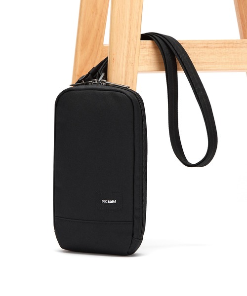 pacsafe(パックセーフ)の「pacsafe/パックセーフ RFIDsafe Tech crossbody/テッククロスボディ(ショルダーバッグ・メンズ・ブラック/グレー・FREE)」の11枚目の写真