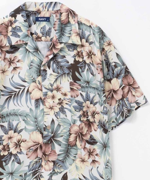 NAVY（ネイビー）の「NAVY SARARI レーヨンアロハ プリントシャツ（シャツ/ブラウス・メンズ・グリーン系2/ブラック系/ホワイト系/グレー系/グリーン系1・S/M/L/XL）」の5枚目の写真