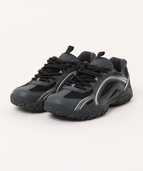 FILA(フィラ)の「《FILA》ECHAPPE MS(スニーカー・レディース・ブラック/シルバー・23.0cm/23.5cm/24.0cm/24.5cm/25.0cm)」の1枚目の写真