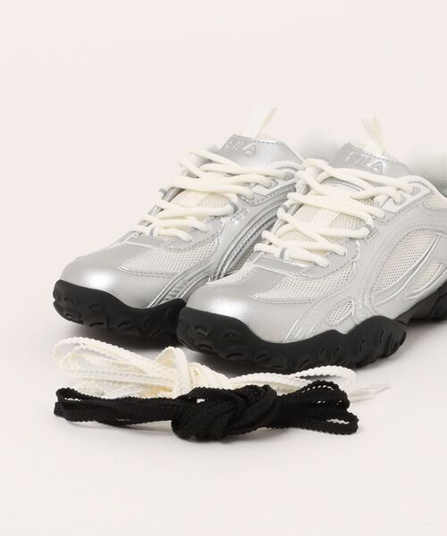 FILA(フィラ)の「《FILA》ECHAPPE MS(スニーカー・レディース・ブラック/シルバー・23.0cm/23.5cm/24.0cm/24.5cm/25.0cm)」の6枚目の写真