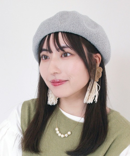 polcadot（ポルカドット）の「パイル ベレー帽（ハンチング/ベレー帽・レディース・アイボリー/ブラック/ライトグレー/ネイビー・M/L）」の3枚目の写真