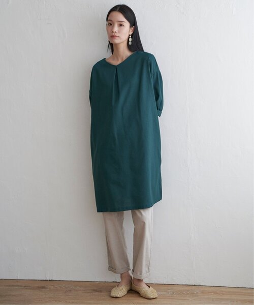 LBC(エルビーシー)の「リネン混サックワンピース(ワンピース・レディース・マスタード/パープル/ベージュ/グリーン/ブラック・M/L)」の15枚目の写真