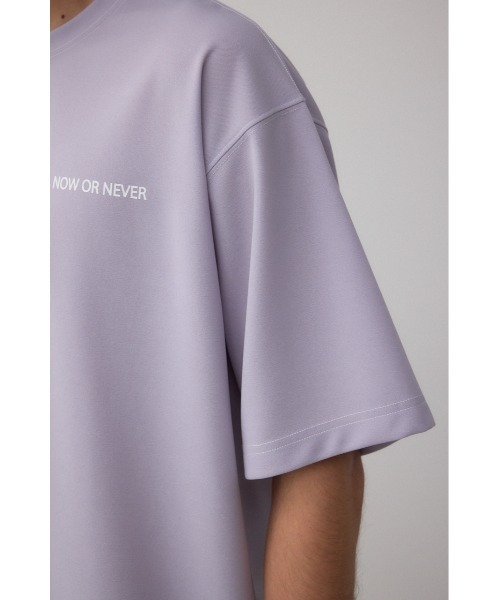 AZUL by moussy(アズールバイマウジー)の「オープンステッチロゴTシャツ(Tシャツ/カットソー・メンズ・ライトパープル/ホワイト/ライトグレー/ブラック/ライトブルー・MEDIUM/LARGE)」の7枚目の写真
