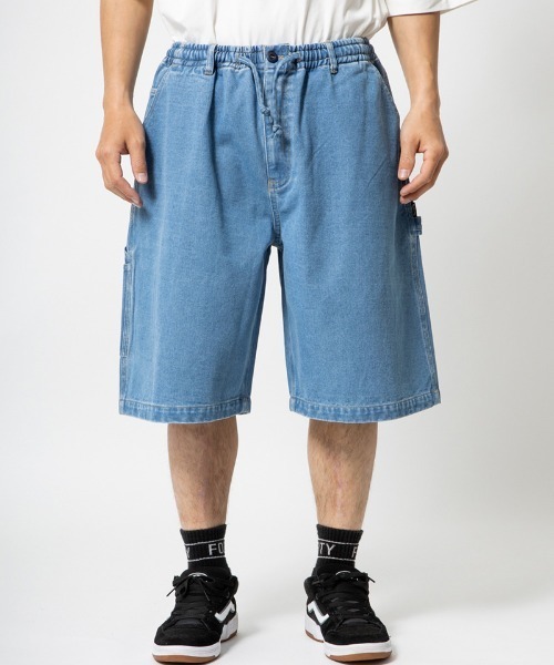 430（フォーサーティ）の「mp13633- ES PAINTER DENIM SHORTS H-WASH デニムショートパンツ（デニムパンツ・メンズ・ブラック/インディゴブルー・0/1/2/3）」の3枚目の写真
