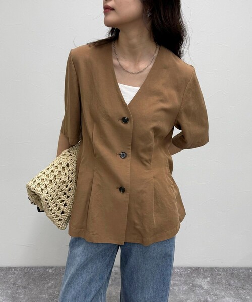 fredy emue（フレディエミュ）の「《セットアップ対応》レーヨン麻半袖ジャケット（テーラードジャケット・レディース・ブラウン/ベージュ/ブラック・38）」の7枚目の写真