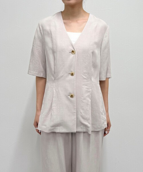 fredy emue（フレディエミュ）の「《セットアップ対応》レーヨン麻半袖ジャケット（テーラードジャケット・レディース・ブラウン/ベージュ/ブラック・38）」の11枚目の写真