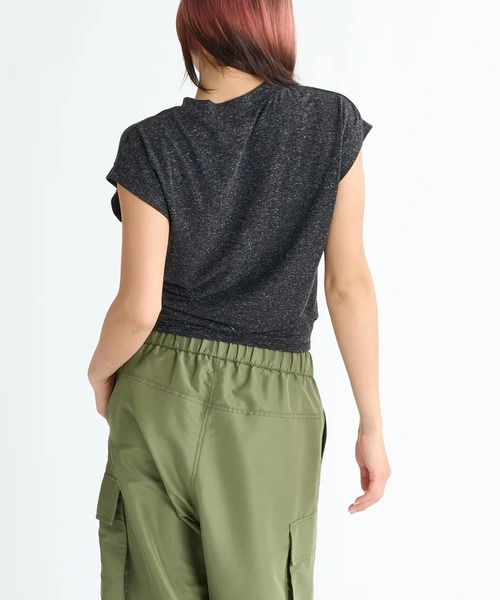 ROXY(ロキシー)の「【ROXY/ロキシー】25SS RHYTHM OF LOVE/裾リボン付きノースリーブトップス(Tシャツ/カットソー・レディース・ブラック/ホワイト・MEDIUM/LARGE)」の11枚目の写真