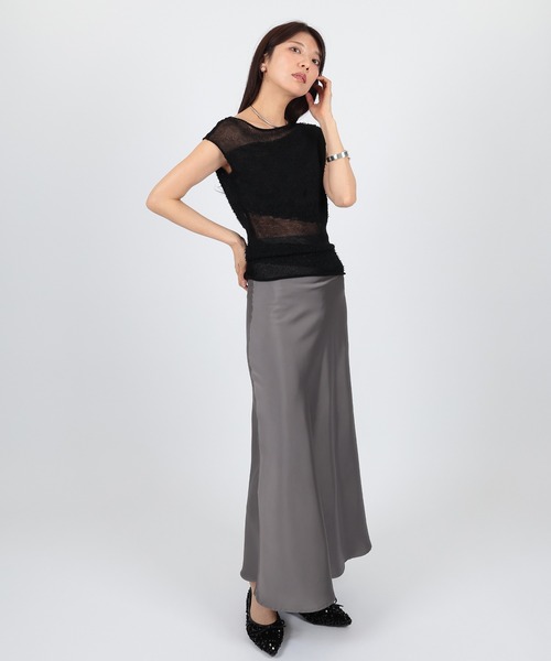 SUWDEE(スーディー)の「asymmetry sheer border knit pullover(ニット/セーター・レディース・アイボリー/ブラック・FREE)」の4枚目の写真