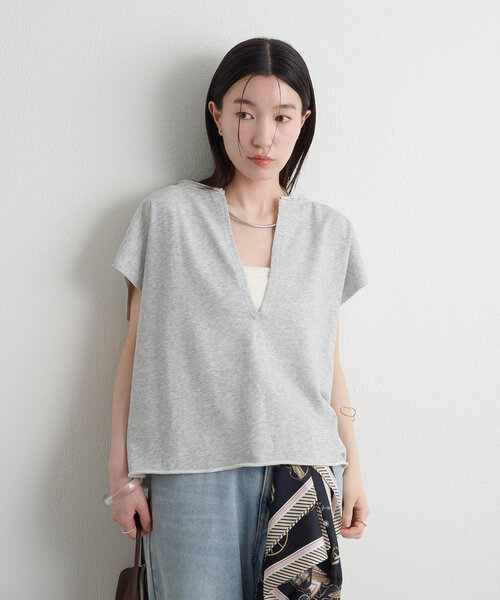 Omekashi(オメカシ)の「スウェットVプルオーバー(Tシャツ/カットソー・レディース・オフホワイト/グレー/ブラック/カーキ・FREE)」の18枚目の写真