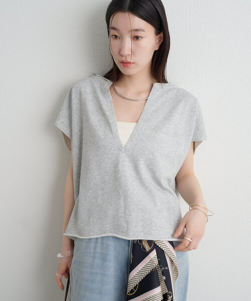 Omekashi(オメカシ)の「スウェットVプルオーバー(Tシャツ/カットソー・レディース・オフホワイト/グレー/ブラック/カーキ・FREE)」の12枚目の写真