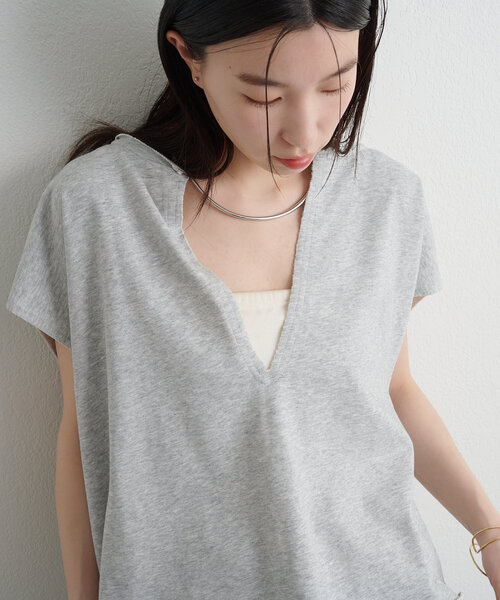 Omekashi(オメカシ)の「スウェットVプルオーバー(Tシャツ/カットソー・レディース・オフホワイト/グレー/ブラック/カーキ・FREE)」の10枚目の写真