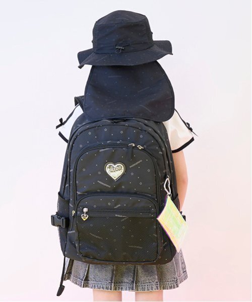 メゾピアノ 【容量約23L】ポーチつきナイロンリュック大 セール】【容量約23L】ポーチつきナイロンリュック大（バック