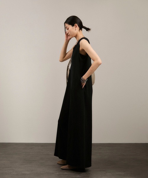 SALON adam et rope'（サロン アダム エ ロペ）の「【WEB限定】ストレッチベアテレコオールインワン（つなぎ/オールインワン・レディース・チャコールグレー/ブラック・FREE）」の7枚目の写真