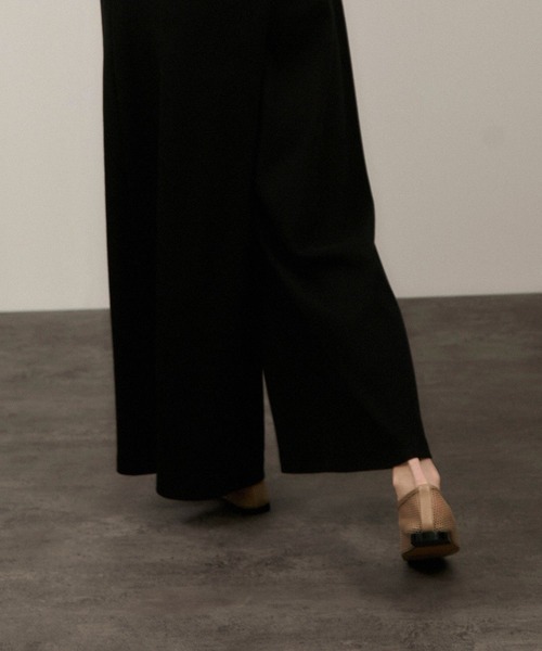 SALON adam et rope'（サロン アダム エ ロペ）の「【WEB限定】ストレッチベアテレコオールインワン（つなぎ/オールインワン・レディース・チャコールグレー/ブラック・FREE）」の9枚目の写真