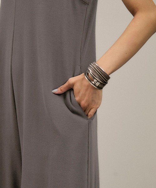 SALON adam et rope'（サロン アダム エ ロペ）の「【WEB限定】ストレッチベアテレコオールインワン（つなぎ/オールインワン・レディース・チャコールグレー/ブラック・FREE）」の20枚目の写真