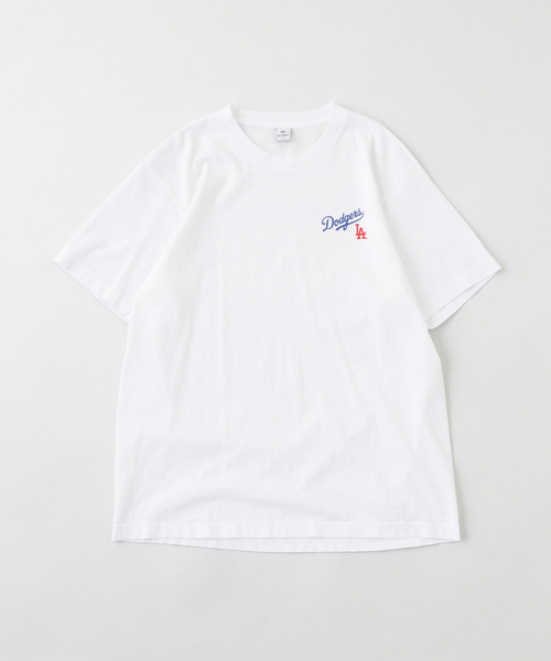 SPORTY&RICH(スポーティアンドリッチ)の「SPORTY&RICH / スポーティアンドリッチ DODGERS SERIF T-SHIRT(Tシャツ/カットソー・メンズ・グレー/ホワイト・MEDIUM/LARGE/SMALL/X-SMALL)」の1枚目の写真