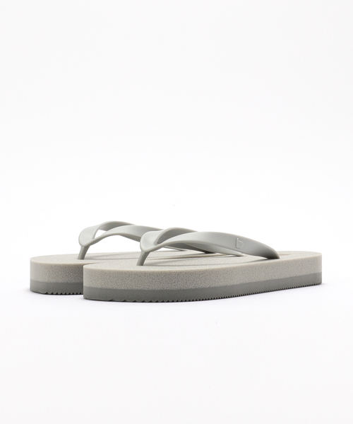 B.C STOCK（ベーセーストック）の「【buntA  / ブンタ】b-sandal smooth / スムース ビーチサンダル（サンダル・メンズ・ネイビー/イエロー/ピンク/グレー/ブラック・28cm/27cm/26cm）」の13枚目の写真