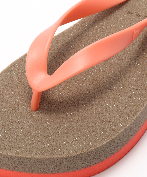 B.C STOCK（ベーセーストック）の「【buntA  / ブンタ】b-sandal smooth / スムース ビーチサンダル（サンダル・メンズ・ネイビー/イエロー/ピンク/グレー/ブラック・28cm/27cm/26cm）」の16枚目の写真