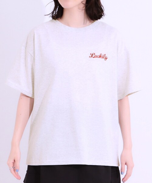 Cutie Blonde(キューティーブロンド)の「◆【洗える/S-LL】サガラ刺繍アソートTシャツ(Tシャツ/カットソー・レディース・ブラック系3/チャコール/ホワイト系4/ホワイト系1・04/03/02/01)」の21枚目の写真