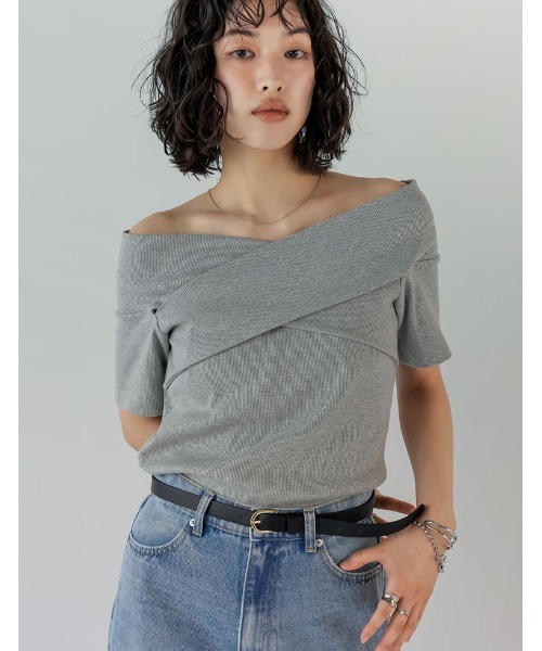 Re:EDIT（リエディ）の「[2025 SUMMER COLLECTION]2WAYリブカットソーオフショルクロスデザイントップス（Tシャツ/カットソー・レディース・ブラック/アイボリー/グレー/オレンジ/ブラウン・MEDIUM/LARGE）」の6枚目の写真