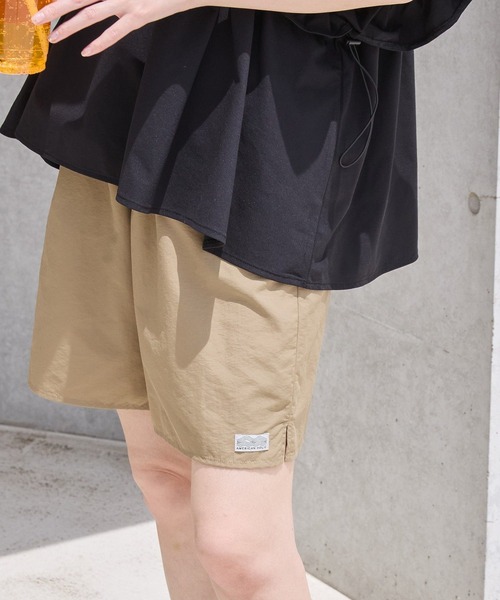 AMERICAN HOLIC(アメリカンホリック)の「水陸両用ハーフパンツ(その他パンツ・レディース・ベージュ/ブラック・M/L)」の3枚目の写真