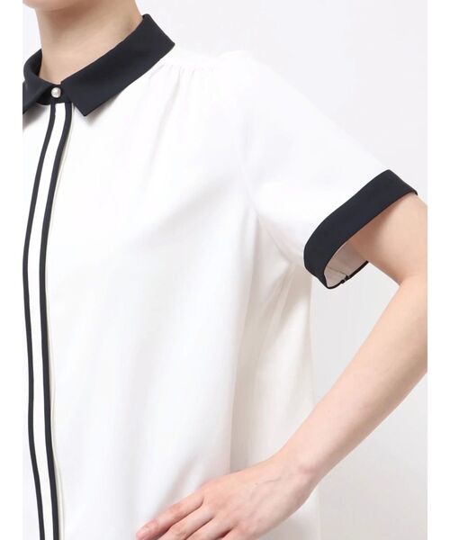 TONAL(トーナル)の「クレリック半袖シャツ(シャツ/ブラウス・レディース・ミント/ネイビー/オフホワイト・MEDIUM)」の16枚目の写真