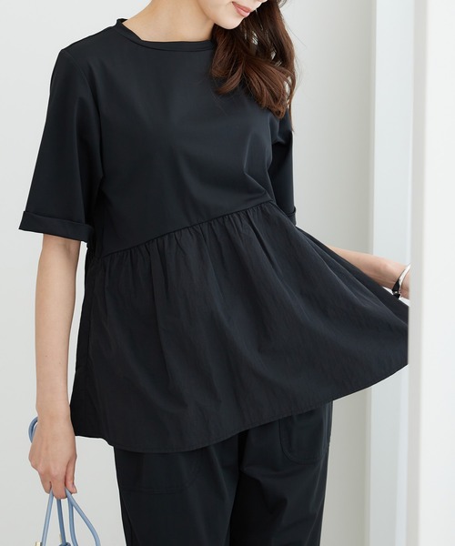 BELLUNA PLUS(ベルーナ)の「ヒンヤリ爽快!異素材切替プルオーバー(Tシャツ/カットソー・レディース・ブラック/カーキ・MEDIUM/X-LARGE)」の1枚目の写真