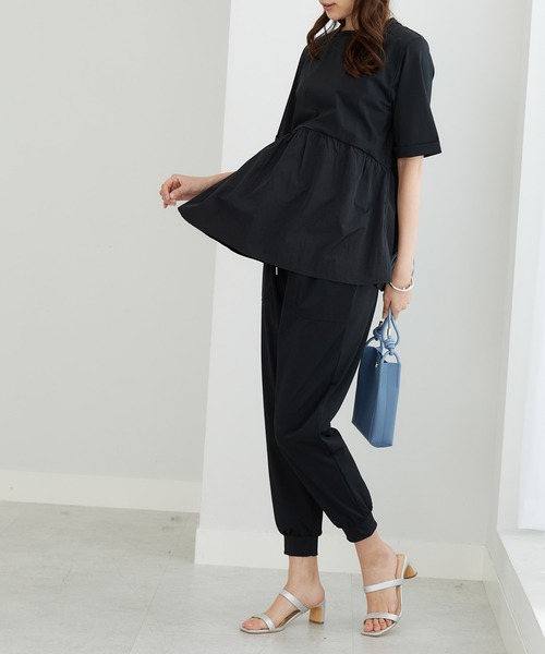 BELLUNA PLUS(ベルーナ)の「ヒンヤリ爽快!異素材切替プルオーバー(Tシャツ/カットソー・レディース・ブラック/カーキ・MEDIUM/X-LARGE)」の4枚目の写真