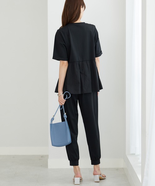 BELLUNA PLUS(ベルーナ)の「ヒンヤリ爽快!異素材切替プルオーバー(Tシャツ/カットソー・レディース・ブラック/カーキ・MEDIUM/X-LARGE)」の7枚目の写真